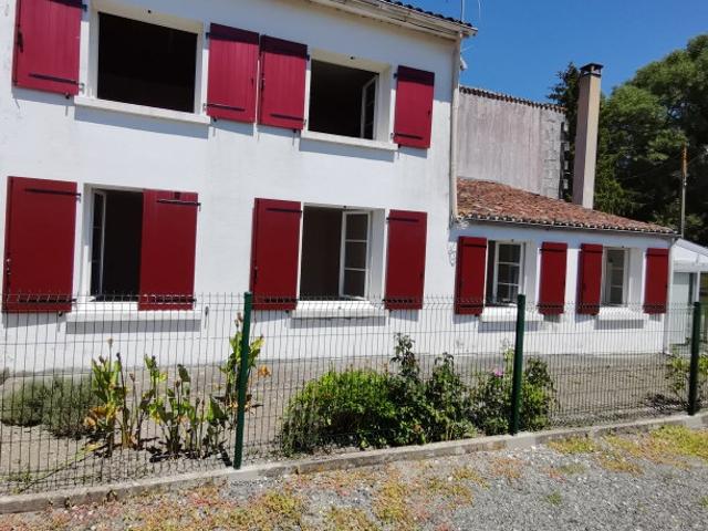 Maison location à Les Guillots, Chermignac