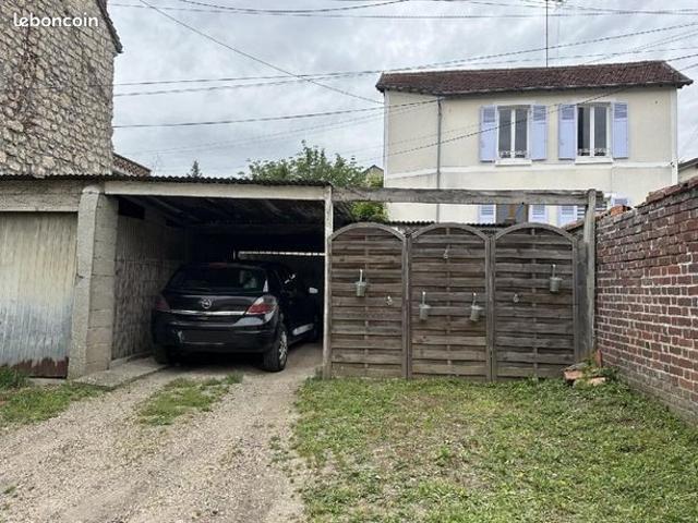 Maison vente à Pontoise, Presles