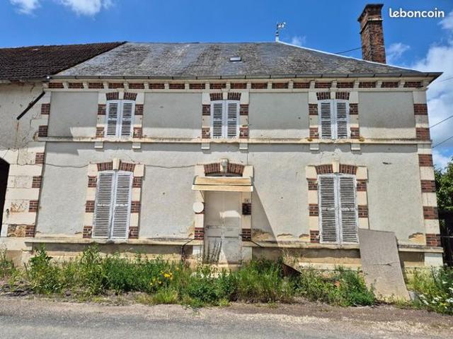 Maison vente à Auxerre, Lainsecq