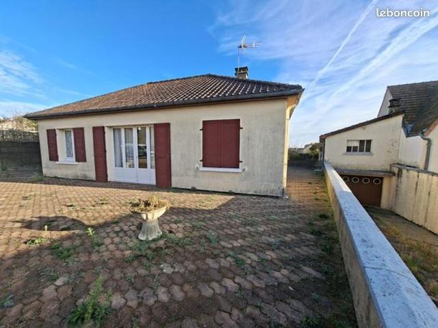 Maison vente à La Flèche, La Suze-sur-sarthe