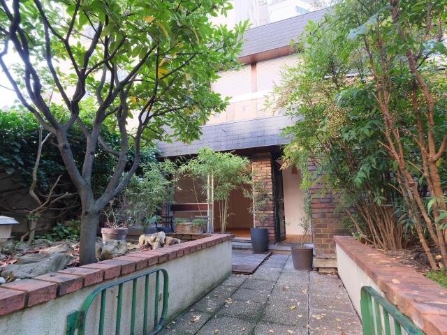 Maison vente à Paris, Île-de-France