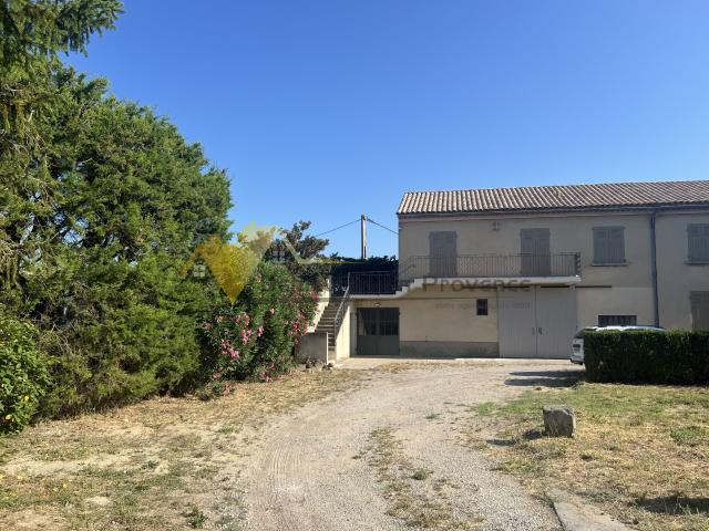 Maison location à Carpentras, Sablet
