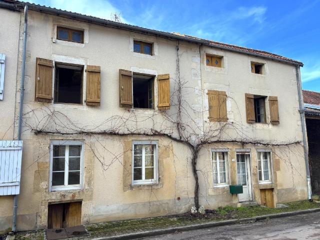 Maison vente à Montbard, Baigneux-les-juifs