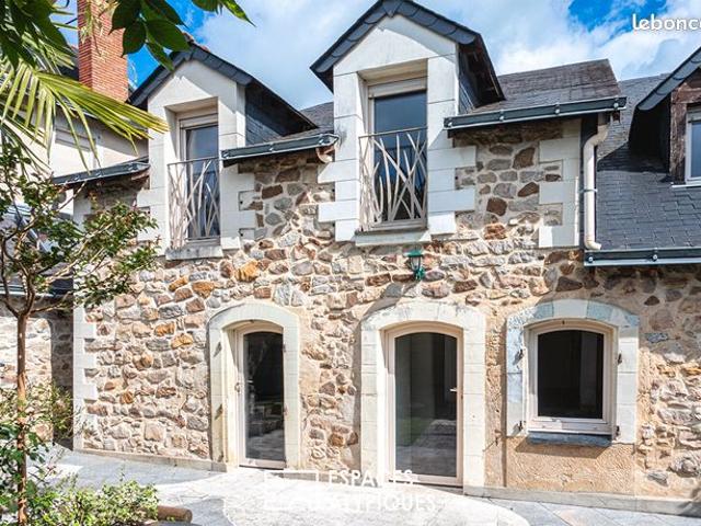 Maison vente à Angers, Tiercé