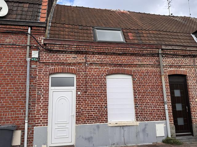 Maison vente à Lille, Croix