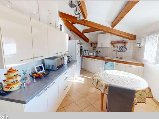 Maison vente à Aix-en-Provence, Gréasque