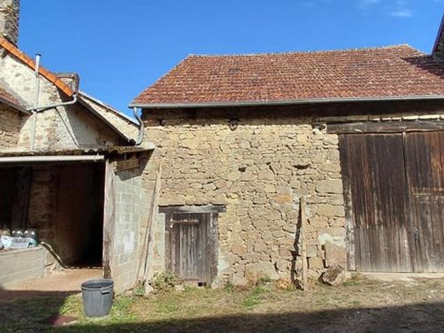 Maison vente à Bellac, Folles