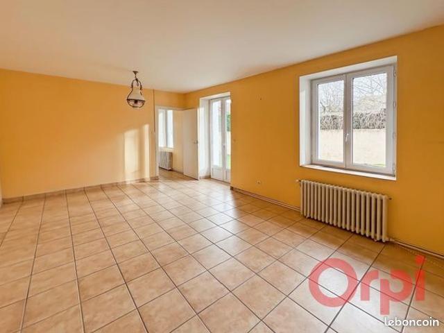 Maison vente à Montluçon, Saint-bonnet-tronçais