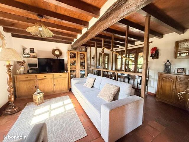 Maison vente à Mirande, Gée-rivière
