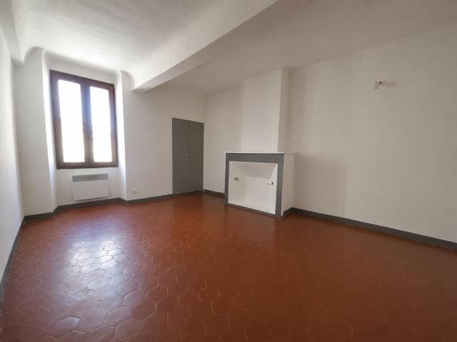 Maison location à Brignoles, Régusse