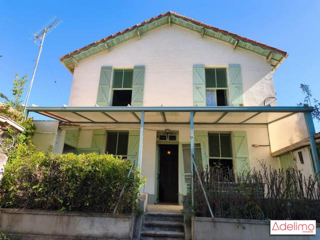 Maison vente à Nîmes, Gard