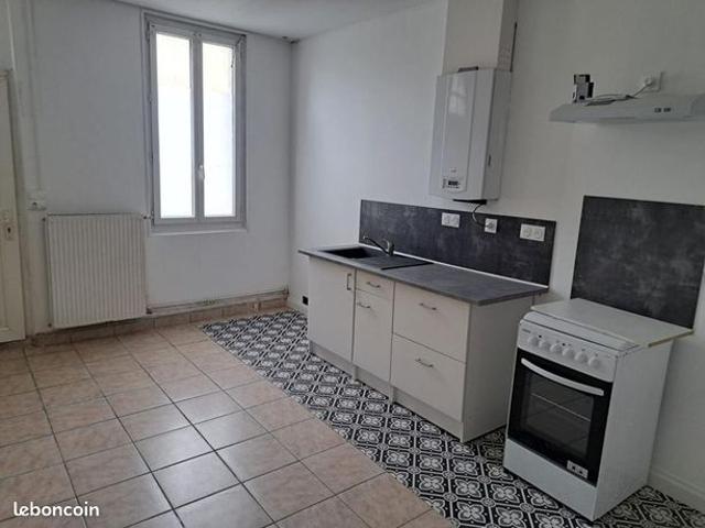Maison vente à Angoulême, Aignes-et-puypéroux