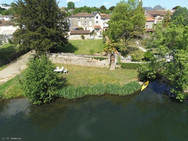 Maison vente à Montmorillon, Civray