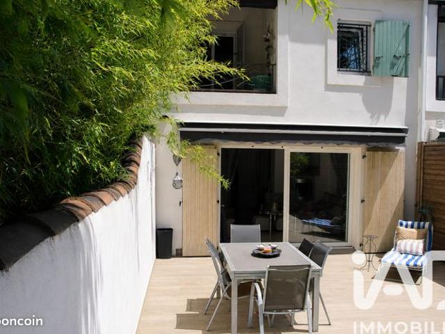 Maison vente à Arrondissement de Toulon, Saint-cyr-sur-mer