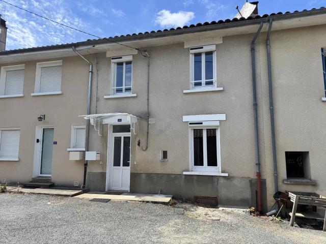 Maison location à Rochechouart, Oradour-sur-vayres
