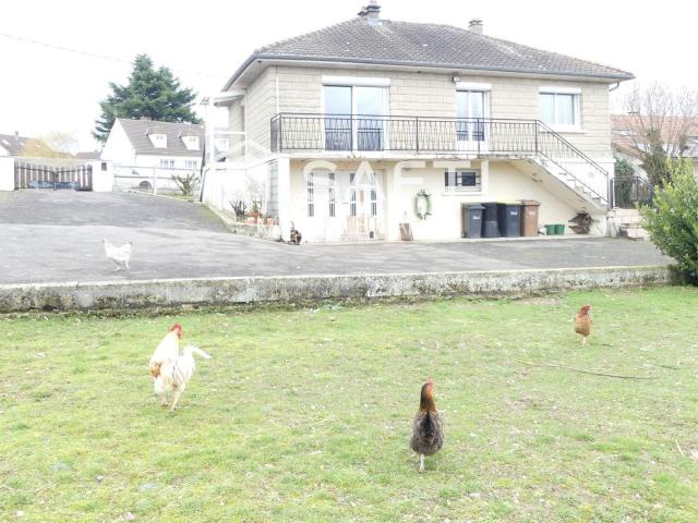 Maison vente à Clermont, Erquery