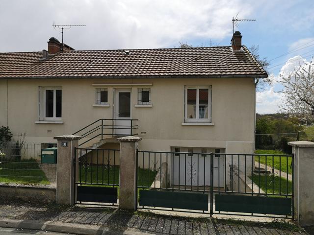 Maison location à Montmorillon, Civray