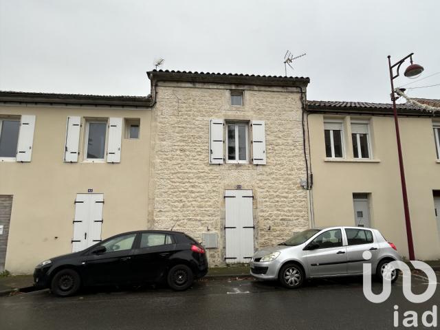 Maison vente à Angoulême, La Couronne