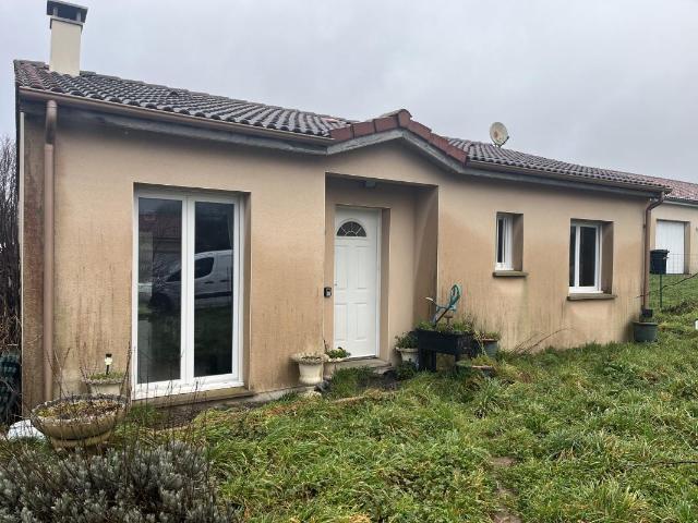 Maison vente à Rochechouart, Champsac