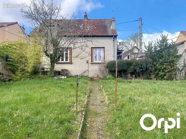 Maison vente à Commentry