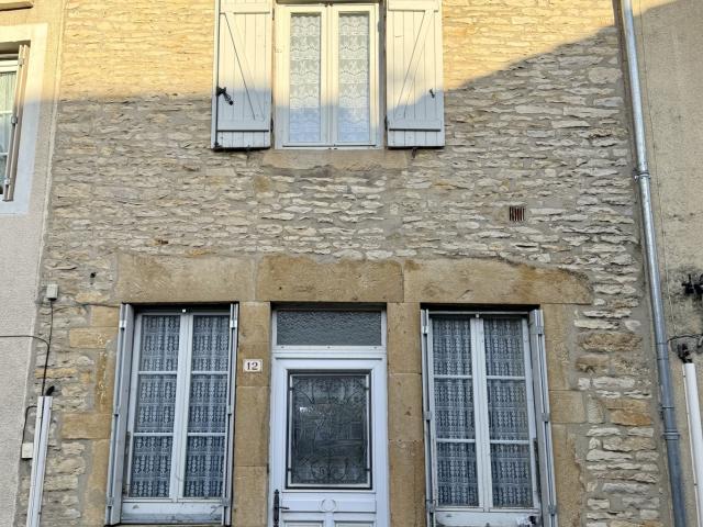 Maison vente à Saint-Père, Yonne