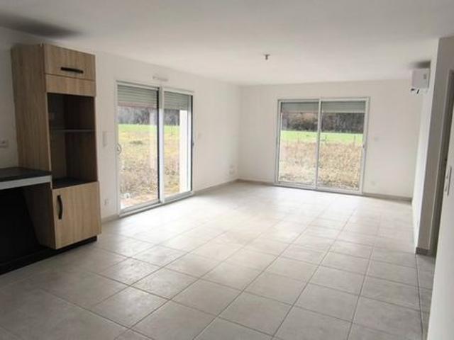 Maison vente à Montmorillon, Voulême