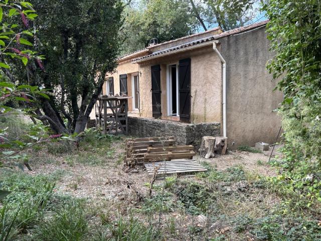 Maison vente à Brignoles, Le Thoronet