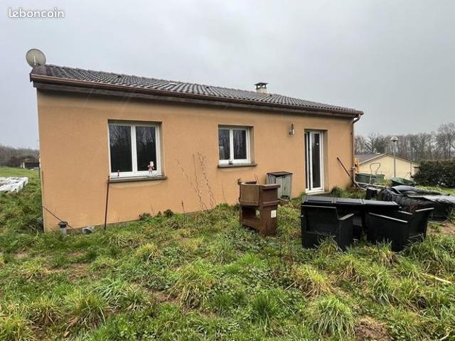 Maison vente à Rochechouart, Champsac