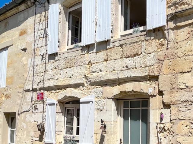 Maison vente à Blaye, Bourg