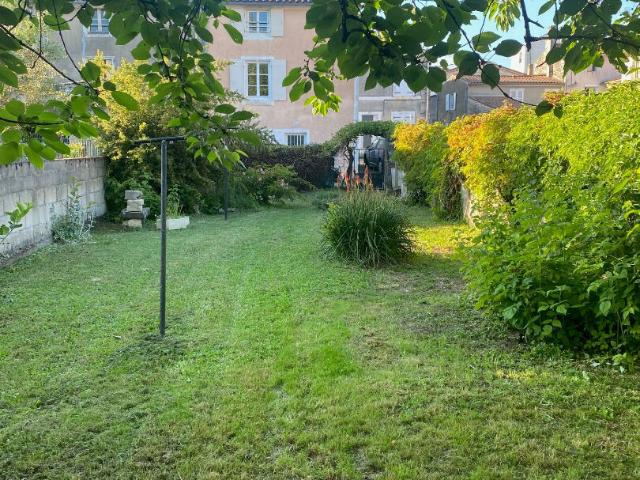 Maison location à Pasteur, Niort