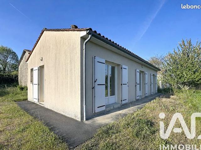 Maison vente à Confolens, Mazerolles