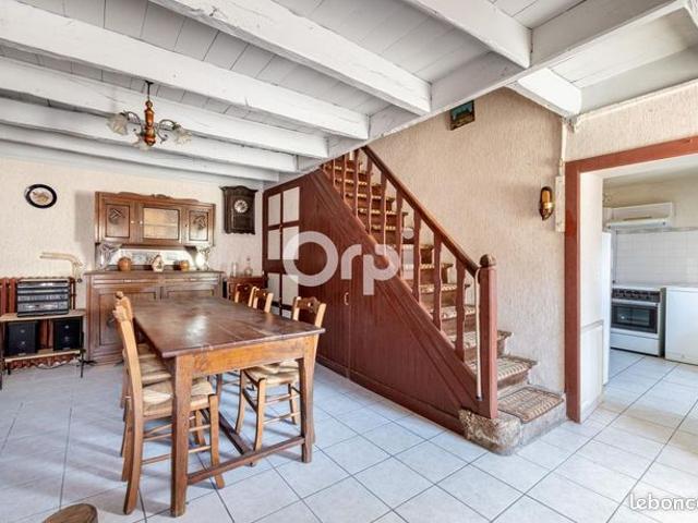 Maison vente à Bellac, Compreignac