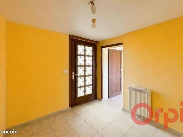 Maison vente à Saint-Amand-Montrond, La Guerche-sur-l'aubois
