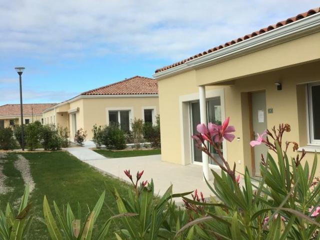 Maison vente à Saintes, Médis