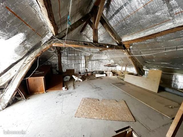 Maison vente à Saint-Amand-Montrond, Chezal-benoît