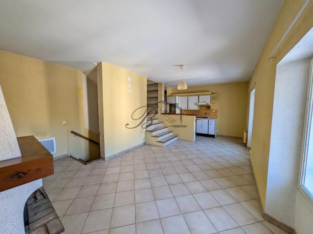 Maison vente à Apt, La Bastide-des-jourdans