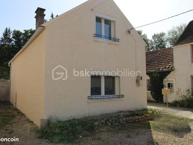 Maison vente à Fontainebleau, Souppes-sur-loing