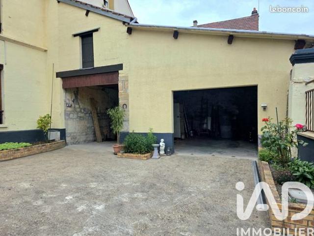 Maison vente à Pontoise, Chars