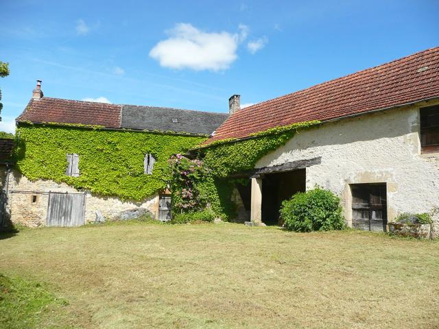 Maison vente à Villefranche-de-Rouergue, Vailhourles