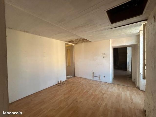 Maison vente à Angoulême, Charras