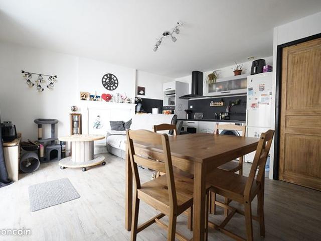 Maison vente à La Flèche, Louplande