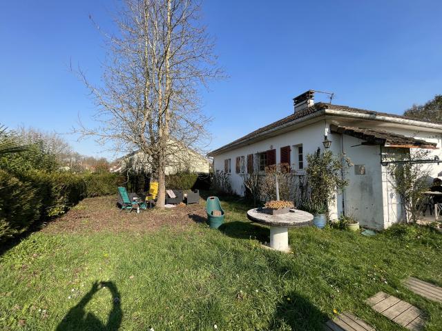 Maison vente à Pau, Ousse
