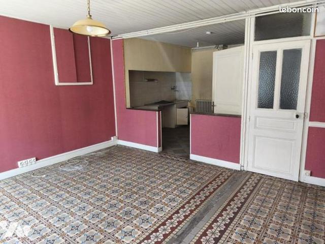 Maison vente à Alençon, Ceaucé