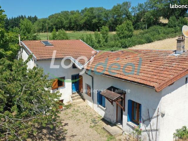Maison vente à Roanne, Saint-cyr-de-valorges