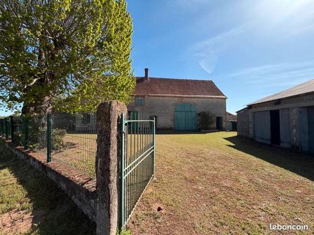 Maison vente à Saint-Amand-Montrond, Coust
