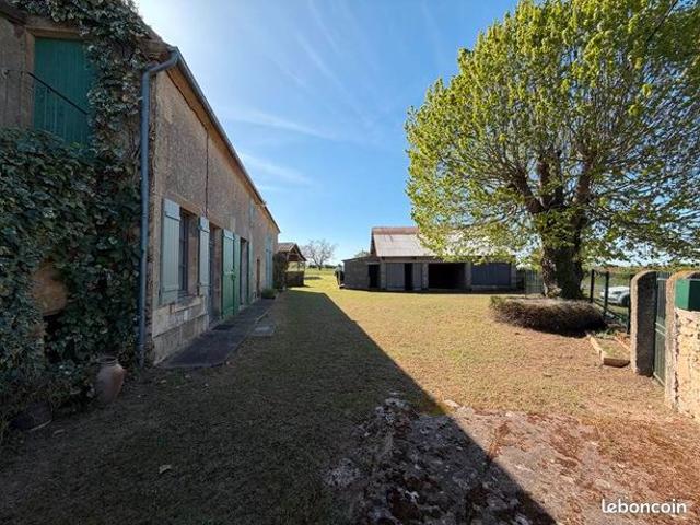Maison vente à Saint-Amand-Montrond, Coust