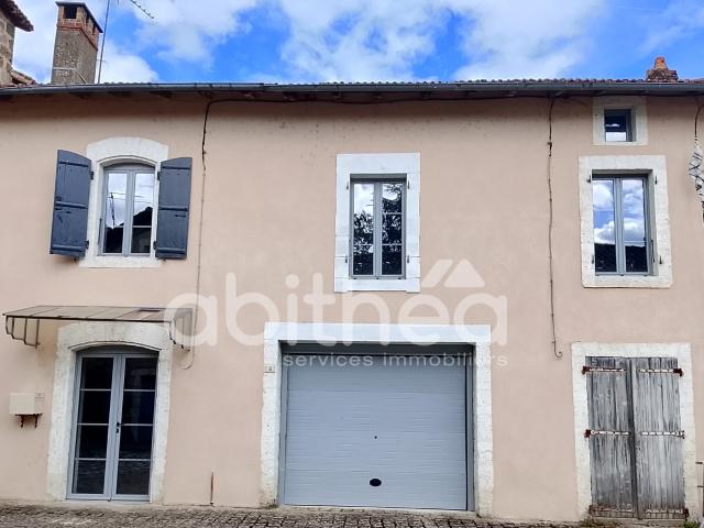 Maison vente à Confolens, Exideuil