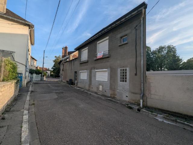 Maison vente à Bar-sur-Aube, Puits-et-nuisement