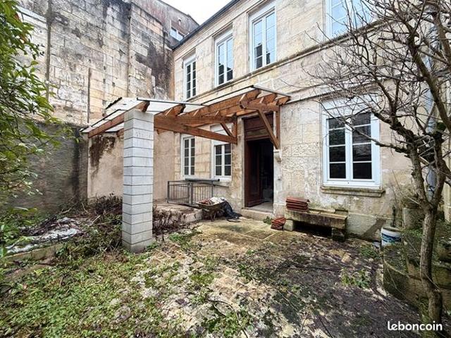 Maison vente à Rochefort