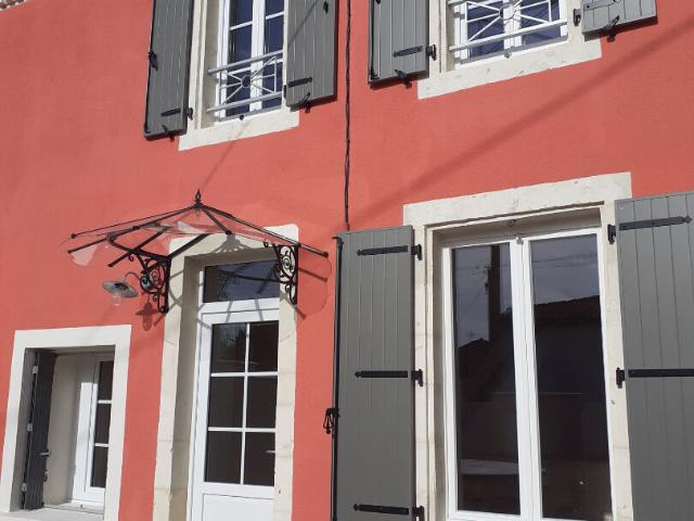 Maison location à Saint-Jean-d'Angély, Saint-hilaire-de-villefranche